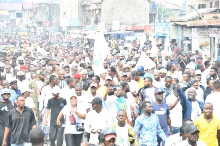 You are currently viewing Kinshasa : la marche de la ligue des jeunes de l’UDPS sans incident