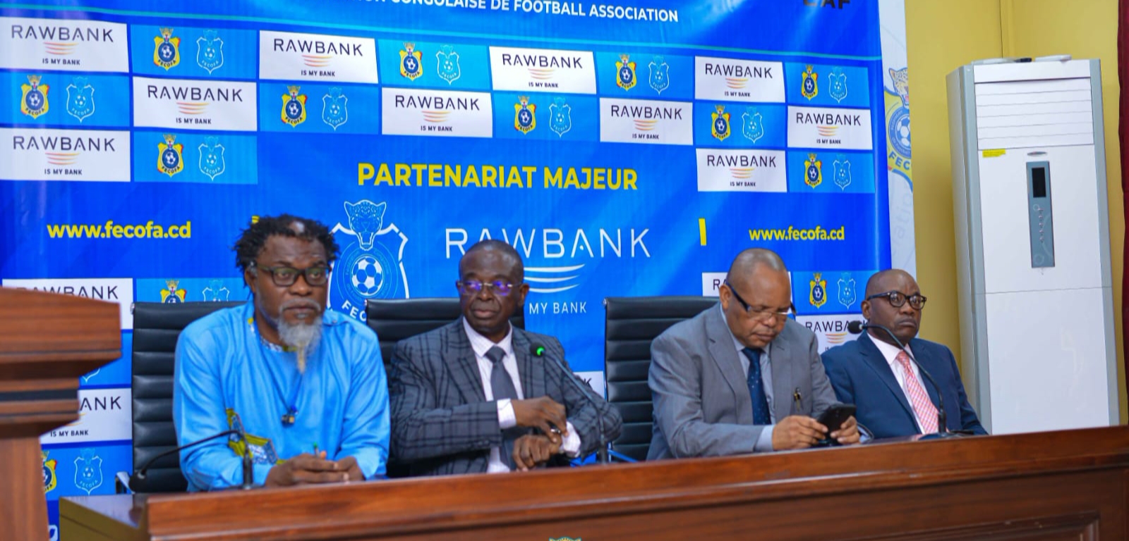 You are currently viewing RDC/Football : À quelques semaines du lancement des interclubs de la CAF, la FECOFA n’a pas toujours désigné les clubs qui devront représenter le pays