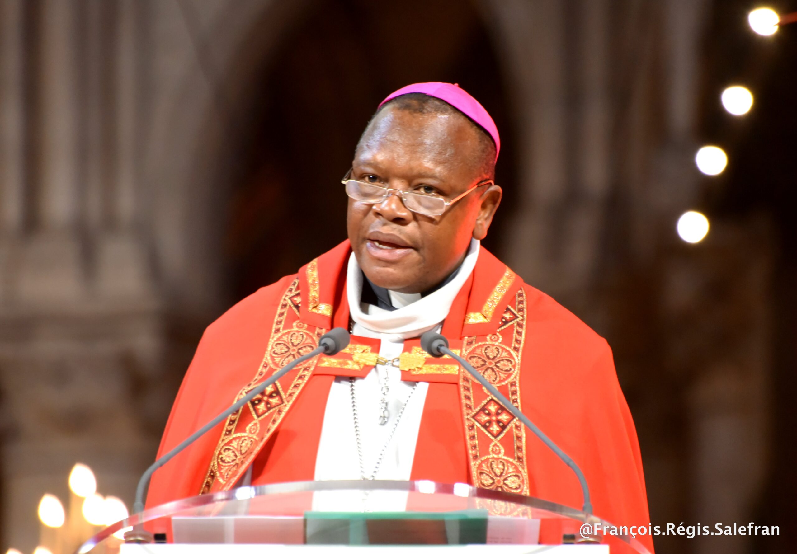 You are currently viewing 63 ans d’indépendance : « La situation difficile de l’heure ne devrait pas être une source de désespoir » (Cardinal Fridolin Ambongo)