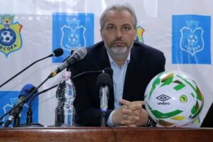 Lire la suite à propos de l’article Éliminatoires CAN 2024 : Sébastien Desabre rend public la liste des joueurs sélectionnés pour le match face au Soudan