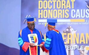 Lire la suite à propos de l’article RDC : Félix Tshisekedi élevé au rang de docteur honoris causa à l’Unikin