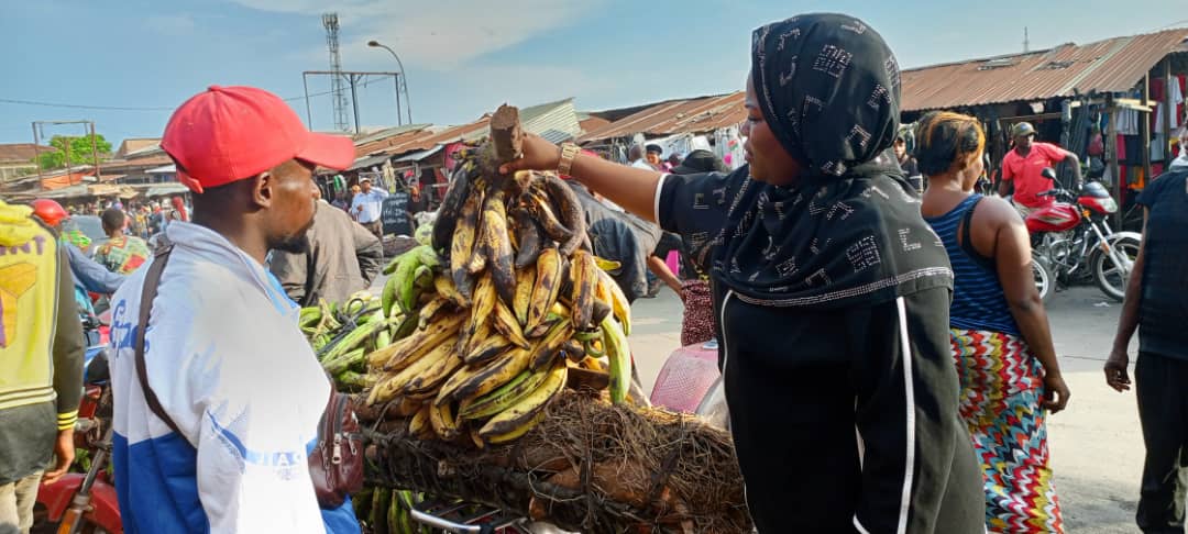 Lire la suite à propos de l’article Début du mois sacré de RAMADAN : Corrine Ngansi Mbombo pose un geste de bienveillance aux musulmans de Kisangani