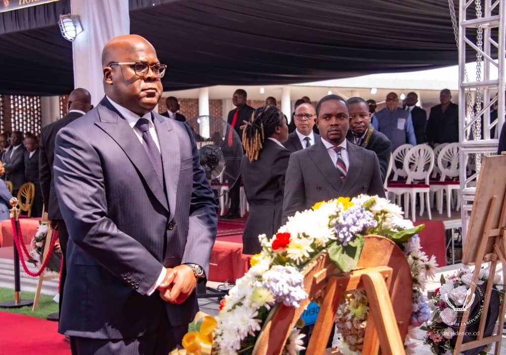 You are currently viewing Félix Tshisekedi compati avec la famille de Charles Bofassa Djema, figure emblématique de la politique congolaise