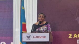 Lire la suite à propos de l’article Journée de commémoration du GENOCOST à Kisangani : Au nom du Chef de l’État, la première ministre Judith Suminwa donne une lueur d’espoir au peuple congolais