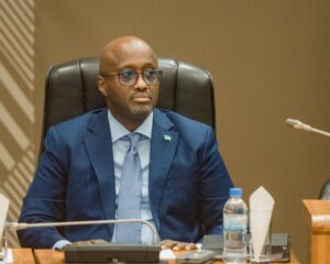 Lire la suite à propos de l’article Accord de Washington : Kigali fait un pas volontaire vers la paix