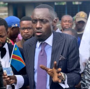 Lire la suite à propos de l’article Prince Epenge sur le refus de participer au gouvernement Suminwa 2 : «nous nous battons pour un pouvoir qui va changer les vies des congolais»