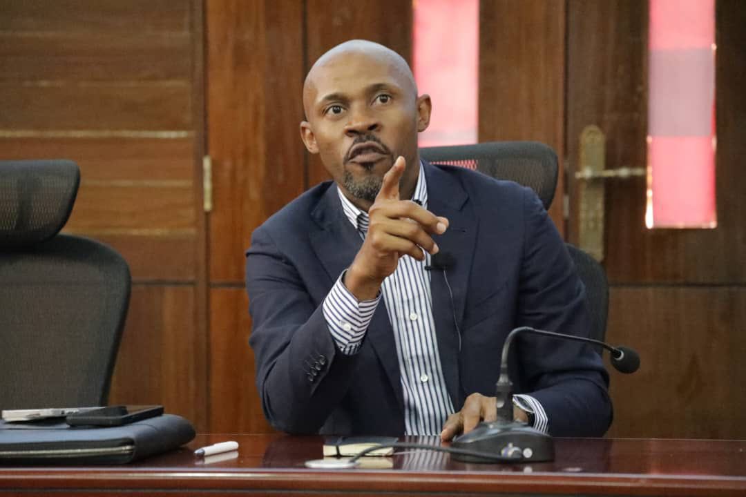 Lire la suite à propos de l’article Est de la RDC : Kinshasa condamne le massacre de plus de 300 civils perpétrés par les rebelles du M23 en plein cessez-le-feu signé à Doha