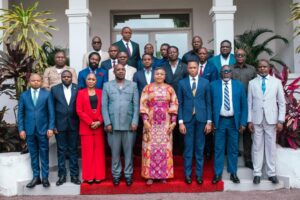 Lire la suite à propos de l’article Crise dans les provinces : Judith Suminwa réunit tous les présidents provinciaux pour trouver des solutions idoines