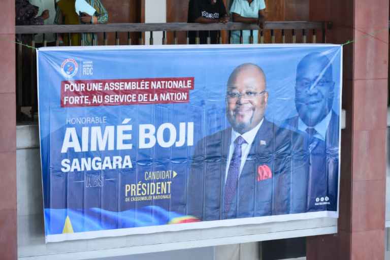 Lire la suite à propos de l’article Début de la campagne électorale à l&rsquo;Assemblée nationale : le candidat Aimé Boji lance ses consultations avec les députés nationaux