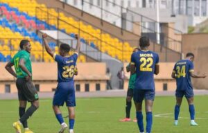 Lire la suite à propos de l’article ‎LINAFOOT/Ligue 1 : V.Club tombe face aux Aigles du Congo, première défaite de la saison