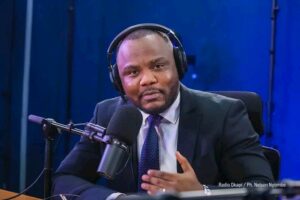 Lire la suite à propos de l’article Éthique et déontologie journalistique : le CSAC convoque une série des médias émettant à Kinshasa