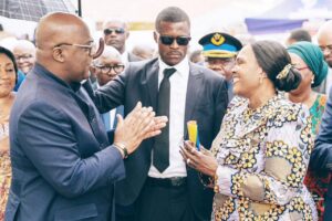 Lire la suite à propos de l’article RDC : Fifi Masuka soutient fermement l&rsquo;initiative de révision de la Constitution