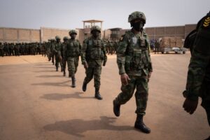 Lire la suite à propos de l’article Sanctions américaines contre l&rsquo;armée rwandaise : Kigali menace de cesser sa lutte pour la protection des réserves de gaz au Mozambique
