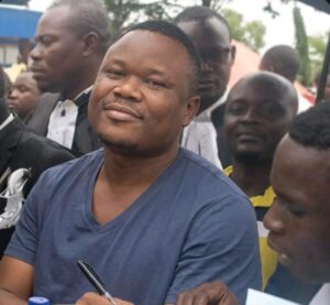 Lire la suite à propos de l’article Kinshasa : le Dr David Balanganayi condamné à deux mois de servitude pénale avec sursis