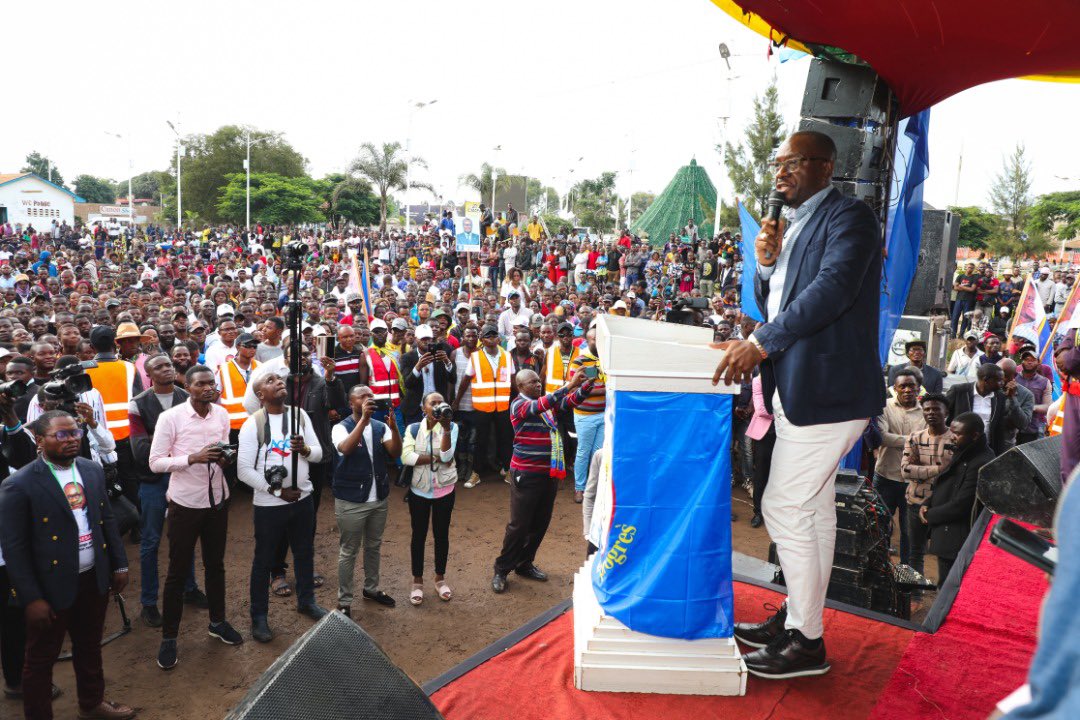 You are currently viewing Arrestation‎s des militants et hauts cadres de l&rsquo;ENVOL : Delly Sesanga appelle à l&rsquo;ouverture d&rsquo;une enquête indépendante pour établir les responsabilités