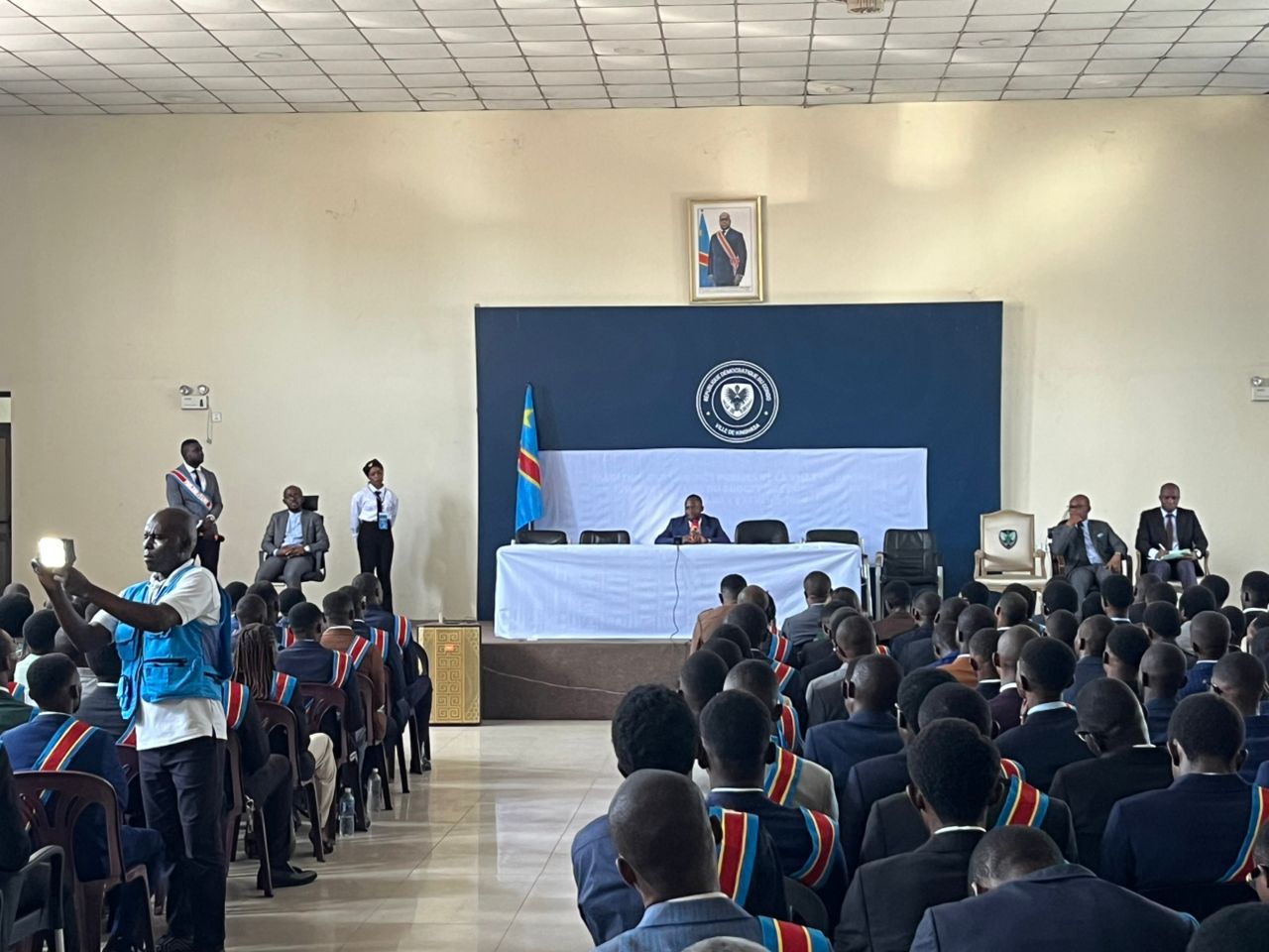 You are currently viewing RDC : 6 jeunes intègrent le bureau provincial du parlement des jeunes à Kinshasa