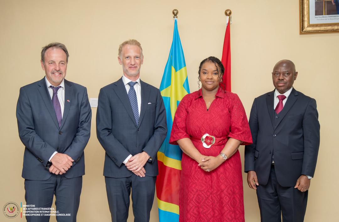 Lire la suite à propos de l’article Coopération RDC–Suisse : Kinshasa accueille la 5e session de la Structure mixte de concertation technique