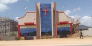 Lire la suite à propos de l’article EBOLA – ITURI : L&rsquo;église ‘‘La Louange’’ de Bunia suspend toutes ses activités jusqu&rsquo;à nouvel ordre, après la mort de trois de ses membres frappés par le virus