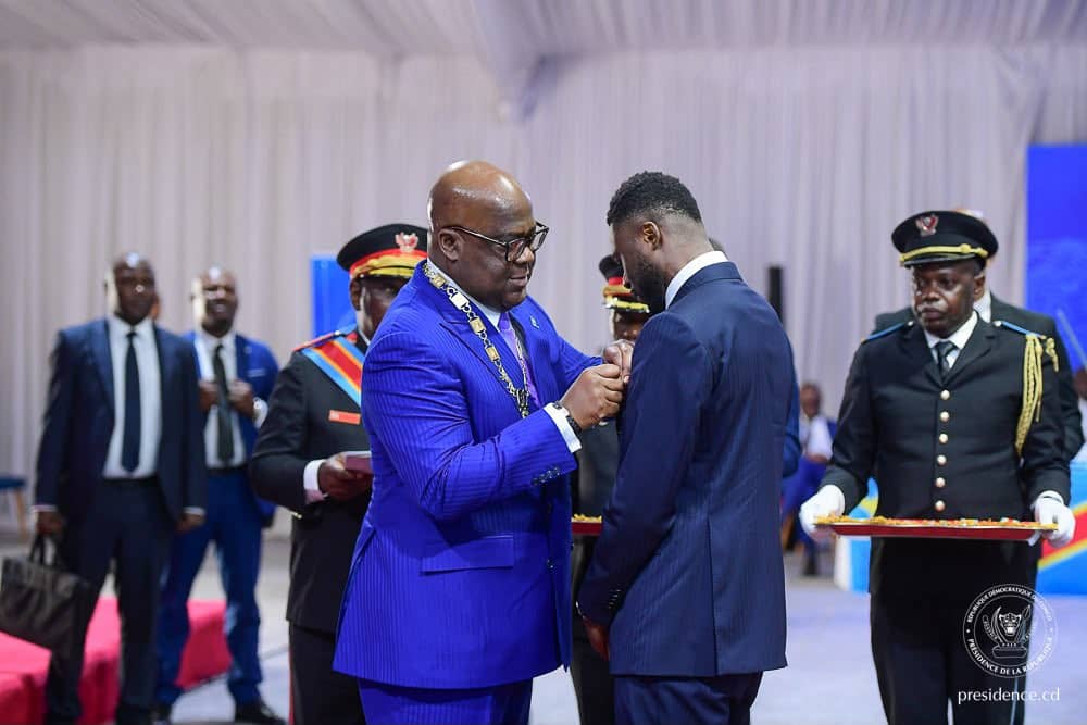 You are currently viewing RDC : Félix Tshisekedi élève les Léopards au grade de chevalier de l&rsquo;Ordre national pour leur brillant parcours au Mondial