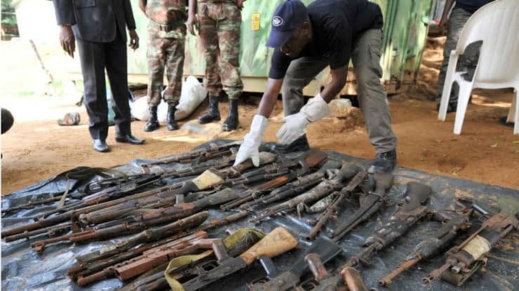You are currently viewing RDC : le gouvernement lance officiellement sa vaste opération de désarmement civil volontaire