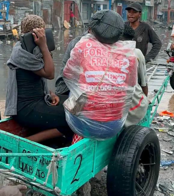 Kinshasa -Phénomène Mukongo 500 FC, et Pusu 1.000 FC après la pluie : les kinois dans l’embarras