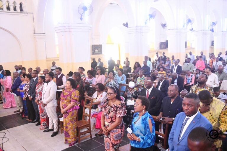 RDC : la communauté Bashi-Bahavu commémore le 34e anniversaire du décès de Mwamikazi Astrida Naweza à Kinshasa
