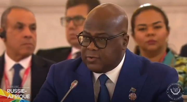 Crise sécuritaire en RDC : Félix Tshisekedi sollicite l&rsquo;implication de Moscou en vue du retrait des troupes rwandaises du territoire congolais